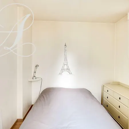 Appartement Motus Tocqueville Parijs